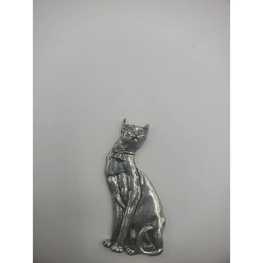 Vintage Metzke Pewter Cat Kitty Animal Paperweight Decor